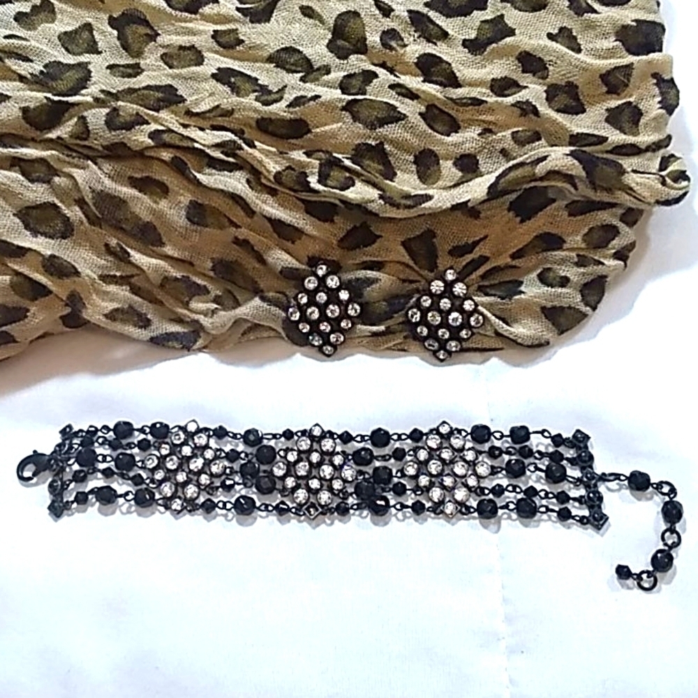 Avon Vintage Bracelet and Earrings